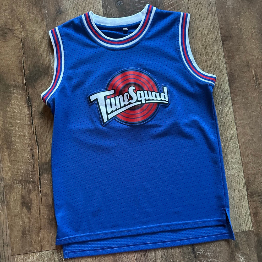Boys Jersey M Blue Red Tune Squad Jordan 23